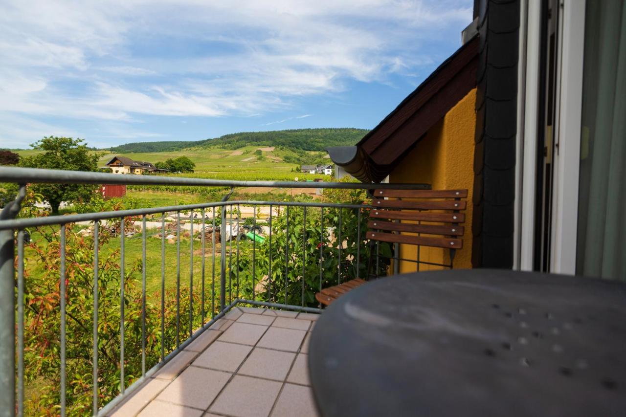 Affittacamere Bio-Weingut Staffelter Hof Kröv Esterno foto